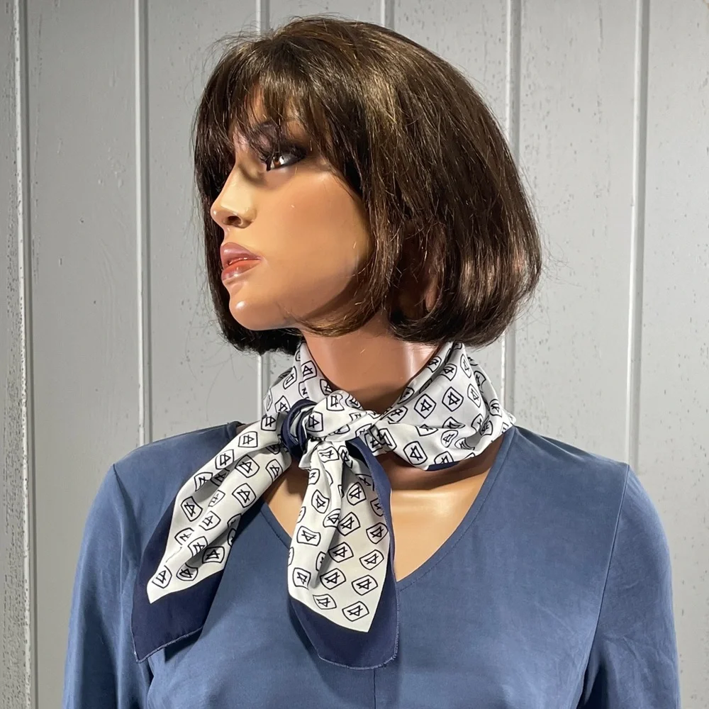 Vintage Hampton Hall NY Women’s Navy Blue & White Scarf